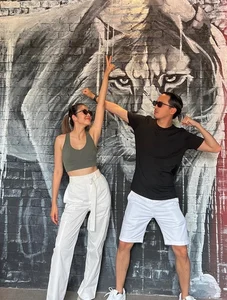 Tang Thanh Ha Shares Dreamy Family Photos with Husband Louis Nguyen - image 3