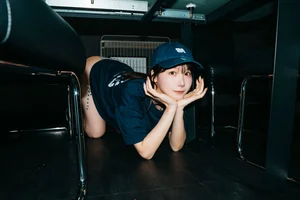 Ke N Yan (けん研): Exclusive Photo Album Part 01 (54P) - image 1