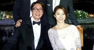 Park Shin Hye and Bae Yong Joon Family Enjoy Sweet Vacation - image 6