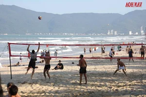 Why Da Nang Beach Continues to Captivate International Travelers - image 3