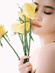 The Radiant Return of Liu Yifei: Why the 'Fairy Sister' is Trending Again - image 14