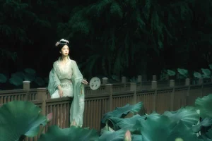 Artistic Photography Collection: YiTuYu Art Language Vol.5256 with Xiao Qing - image 10