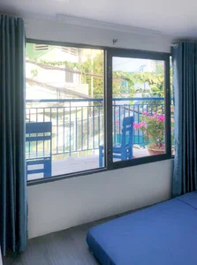 Budget 17m2 Alley House Renovation in Binh Thanh with Santorini Style - image 6