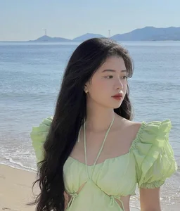 Traditional Ao Dai to Bold Modern Style Transformation Debate - image 8