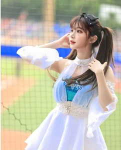 Viral TikTok Cheerleader Sparks Dating Rumors After New Photos Surface - image 4