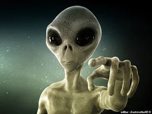 Mysterious 'UFO' Spotted in Sahara Desert via Google Maps - image 4