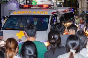 Controversy Surrounds 'Am Duong Lo' Film Production Over Ambulance Usage - image 3