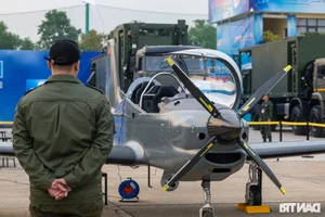 Innovative Vietnam-Made Training Aircraft Take Center Stage at the 2024 International Defense Exhibition Highlighting Domestic Aerospace Advancements - image 6