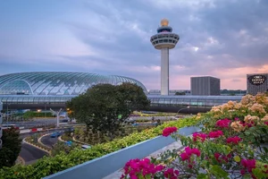 Inside Singapore’s Changi Airport: Exploring the World’s Most Modern and Luxurious Aviation Hub - image 0