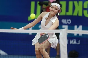 Hien Ho Sets New Fashion Trends with Stylish Pickleball Outfits - image 6