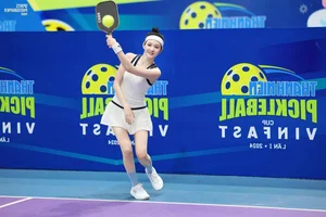 Hien Ho Sets New Fashion Trends with Stylish Pickleball Outfits - image 7