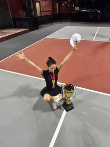 Hien Ho Sets New Fashion Trends with Stylish Pickleball Outfits - image 2