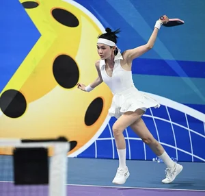 Hien Ho Sets New Fashion Trends with Stylish Pickleball Outfits - image 1