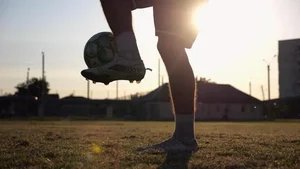 New Drama: Footballer Caught 'Heart-Storming' Girls Online While Dating - image 1