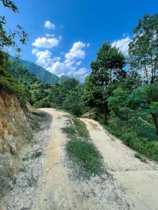 Discovering the Untouched Beauty of Hang Te Cho Waterfall in Yen Bai - image 0