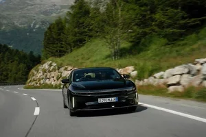 Lucid Air Grand Touring: The American EV Dominating with 1,200km Range - image 4