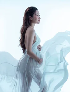 Miss Vietnam Do My Linh Radiates Elegance in Stunning New Pregnancy Photoshoot - image 6