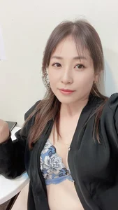 Sayuri Takanashi: The Ageless Elegance of the 34-Year-Old Japanese Icon - image 5