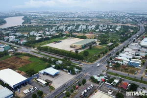 The Abandoned and Dust-Covered Bus Station of Da Nang - image 0