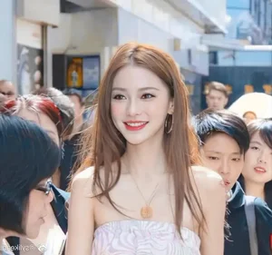 The Timeless Beauty of China’s 85-Born Actresses: Comparing Eras of Stardom - image 24