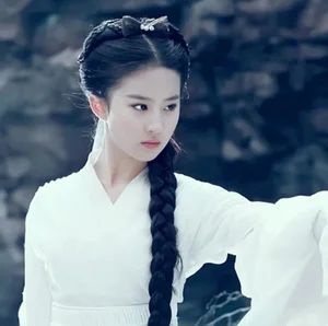 The Timeless Beauty of China’s 85-Born Actresses: Comparing Eras of Stardom - image 17