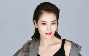 Top 10 Most Talented Actresses Dominating the Small Screen in 2024 - image 10
