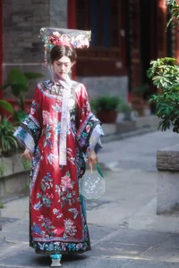 YiTuYu Art Language Vol.4991 Featuring Pei Tong Xue: Artistic Portrait Excellence - image 15