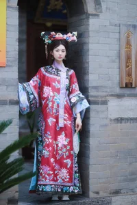 YiTuYu Art Language Vol.4991 Featuring Pei Tong Xue: Artistic Portrait Excellence - image 30