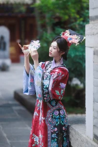 YiTuYu Art Language Vol.4991 Featuring Pei Tong Xue: Artistic Portrait Excellence - image 6