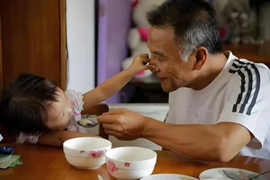 Family Conflict Over New Year Gifts: Grandfather's Shocking Statement on Gender Preference - image 2