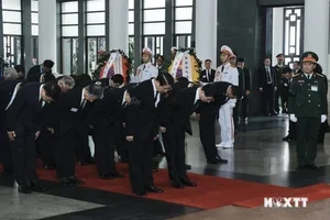 Chinese Communist Party Delegation Pays Respects to Late General Secretary Nguyen Phu Trong - image 6