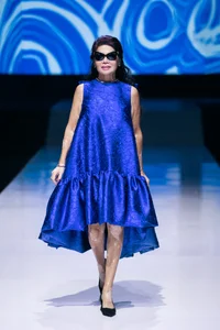 Do Manh Cuong’s Mother Makes a Heartwarming Appearance on His Fashion Runway - image 10