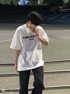 Cool Mysterious Chinese Boys Fashion: Hidden Face Aesthetic and Streetwear - image 4