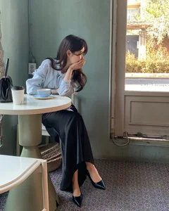 5 Timeless Minimalist Shoe Styles Every Woman Needs for Effortless Outfits - image 5