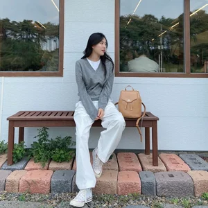 5 Timeless Minimalist Shoe Styles Every Woman Needs for Effortless Outfits - image 2