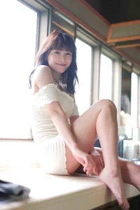 Stunning Gallery: Japanese Idol Takara Suzuki (鈴木聖) - A Visual Showcase - image 5