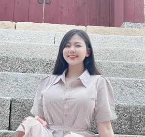 Korean Office Fashion Trends: Bold Styles Taking Social Media by Storm - image 9