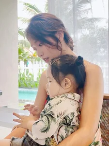 Kha Ngan and Thanh Son’s On-Screen Daughter Steals Hearts in Adorable New Photos - image 5