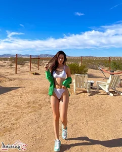 Chi Pu’s Summer Style: A Collection of Stunning Bikini and High-Fashion Photography - image 14