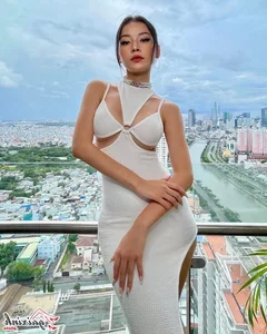 Chi Pu’s Summer Style: A Collection of Stunning Bikini and High-Fashion Photography - image 25
