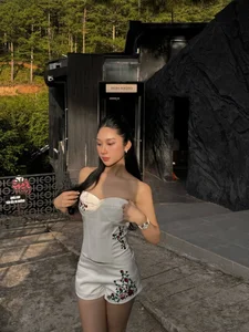 Mina Young Radiates Beauty in Soothing Nature-Inspired Photoshoot - image 10