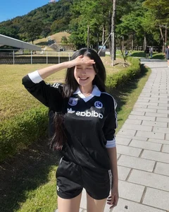 Doan Hai My Explores South Korea While Husband Recovers - image 1