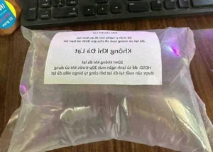 Quirky Da Lat: The Viral Trend of Selling Fresh Air Bags - image 8