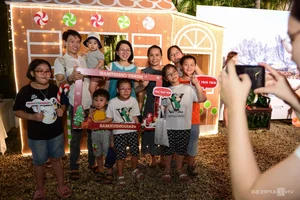 Authentic European Christmas Market Welcomes Hundreds of Visitors in Ho Chi Minh City - image 0
