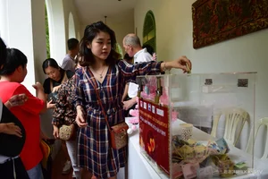 Authentic European Christmas Market Welcomes Hundreds of Visitors in Ho Chi Minh City - image 9