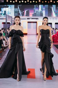 MC Mai Ngoc and Miss Do My Linh Shine on Red Carpet - image 7