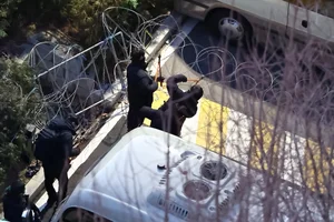 South Korean Police Execute Dramatic Seven-Hour Operation to Arrest President - image 8
