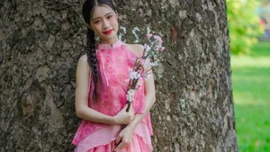 Captivating Beauty: Pure and Elegant Portraits of Modern Vietnamese Women - image 53