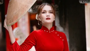 Captivating Beauty: Pure and Elegant Portraits of Modern Vietnamese Women - image 80