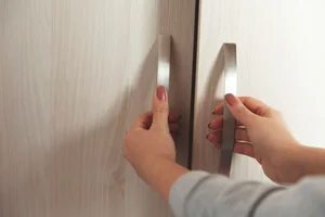 9 Expensive Interior Design Trends That Are Actually Incredibly Inconvenient - image 8